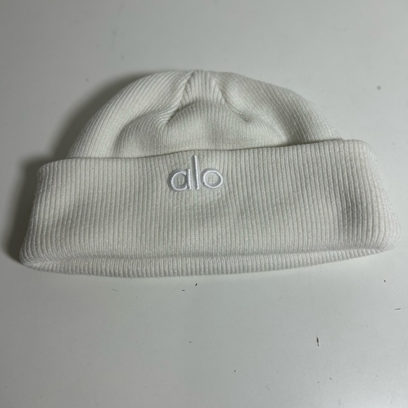 ALO Yoga Notable Beanie white - Picture 1 of 10